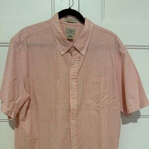 LL Bean Men's Seersucker Short Sleeved Shirt